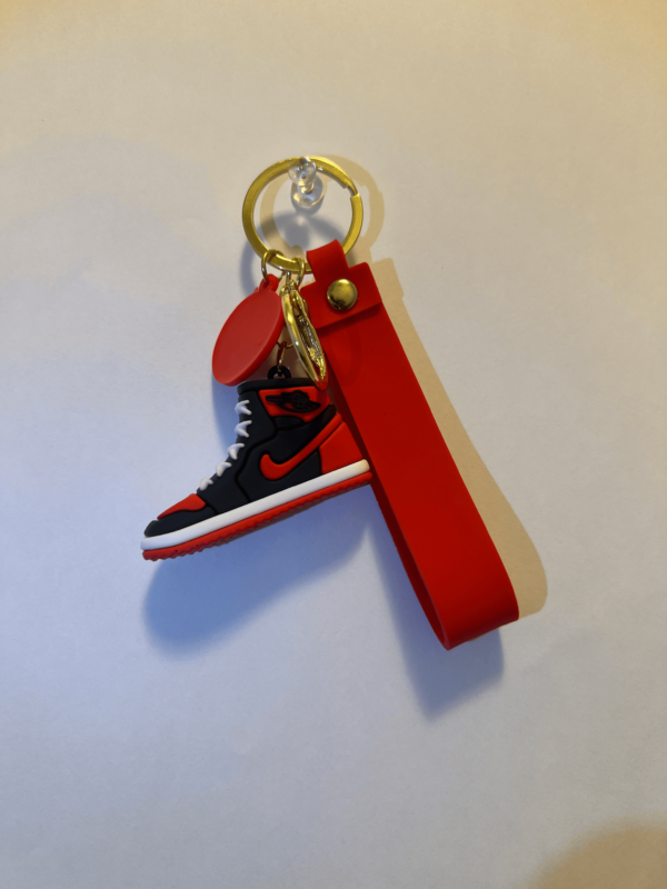 Jorden Red and black keychain - Image 2